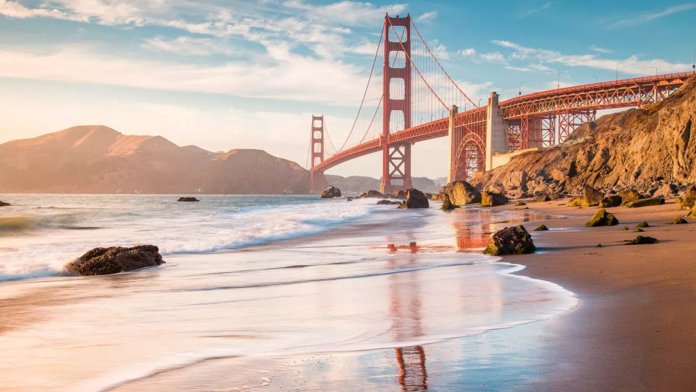 Photo of the Golden Gate Bridge from Baker Beach
